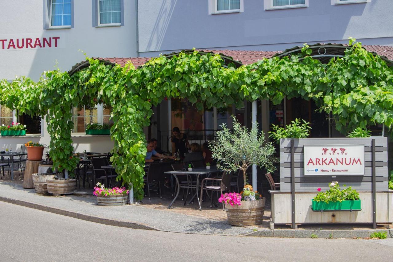 Hotel Arkanum Salgesch Esterno foto